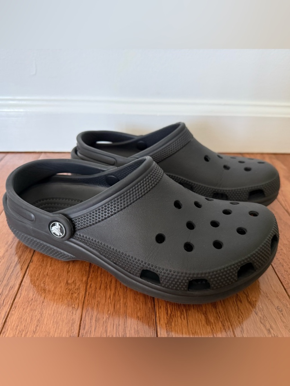 CROCS Men's Casual Clog in Black